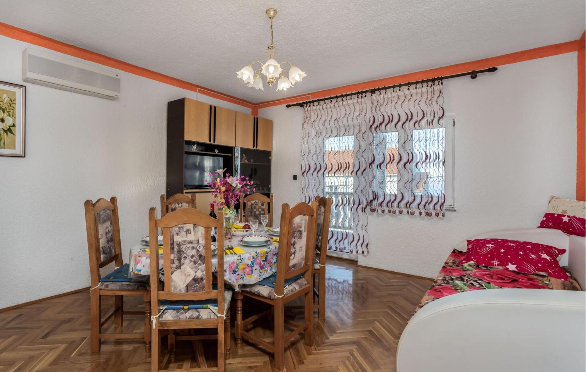 Awesome Apartment In Senj With Kitchen Exterior foto