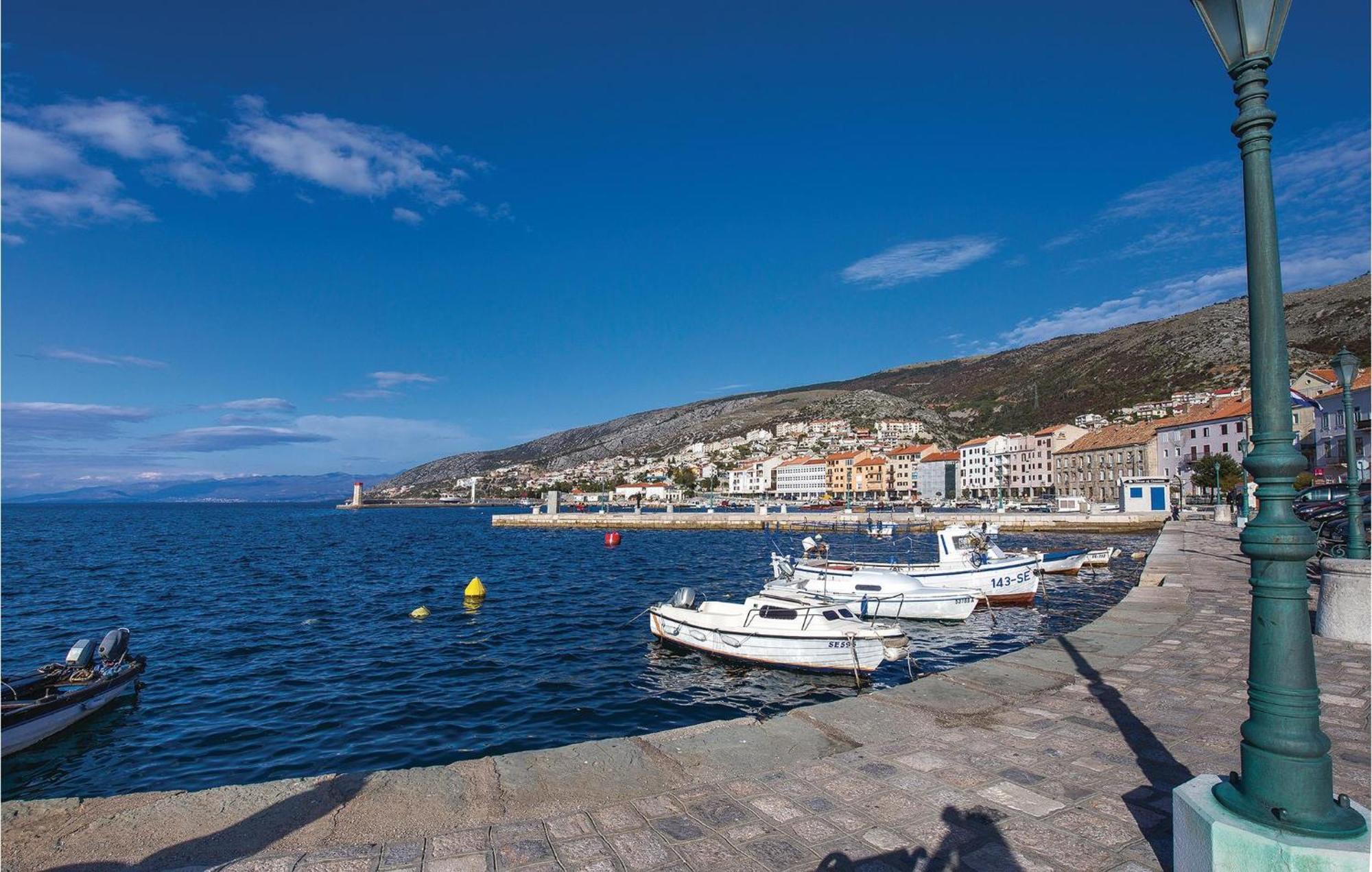 Awesome Apartment In Senj With Kitchen Exterior foto